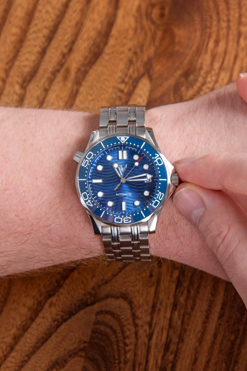 Custom Seamaster Silver Blue - Image 5